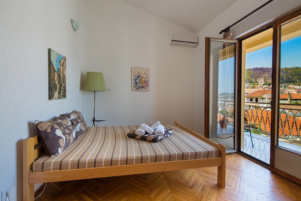 Pirate Backpackers Ulcinj Exterior foto
